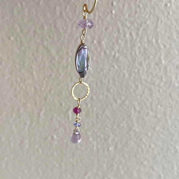 Paua shell semi precious stones dangle earrings - Picture 2 of 2